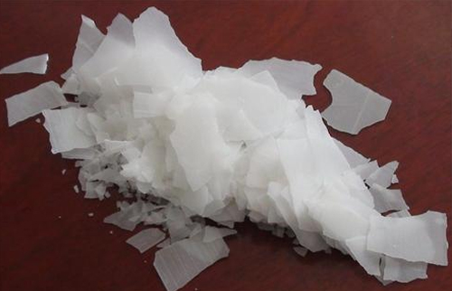 紡織業為什么要用片堿?