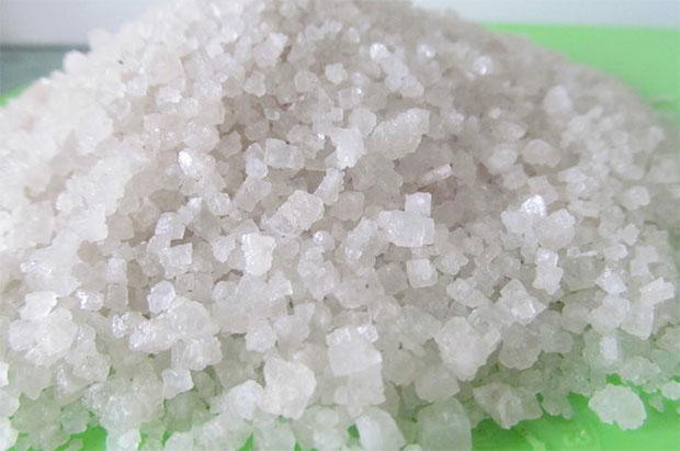 工業(yè)鹽可以當(dāng)輔助肥料嗎?