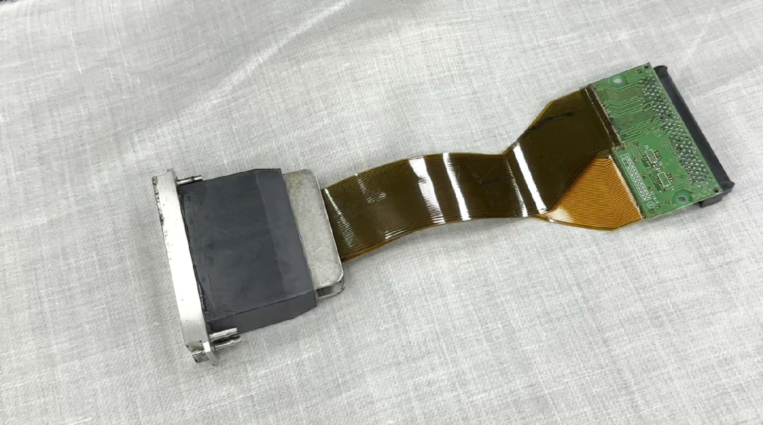 數(shù)碼印花機(jī)噴頭清潔密閉裝置檢修的方法 數(shù)碼印花機(jī)噴頭清潔密閉裝置檢修的方法